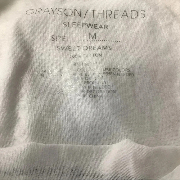 Grayson Thread Size Medium Sleepwear Skeleton Tee. Preloved - Picture 2 of 5